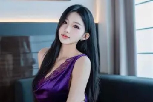美顶流纯神演穿普拉达的女王2被删光！秀身体黑历史太多