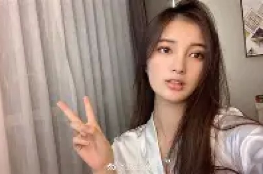 彻底社死 ！女生白嫖外卖海外播放量超2000万 长相斯文清秀 已被停职